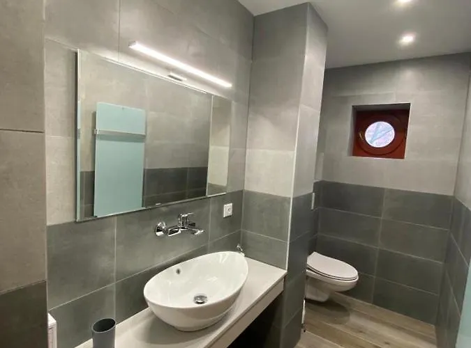 Dobra Nadeje Appartement *